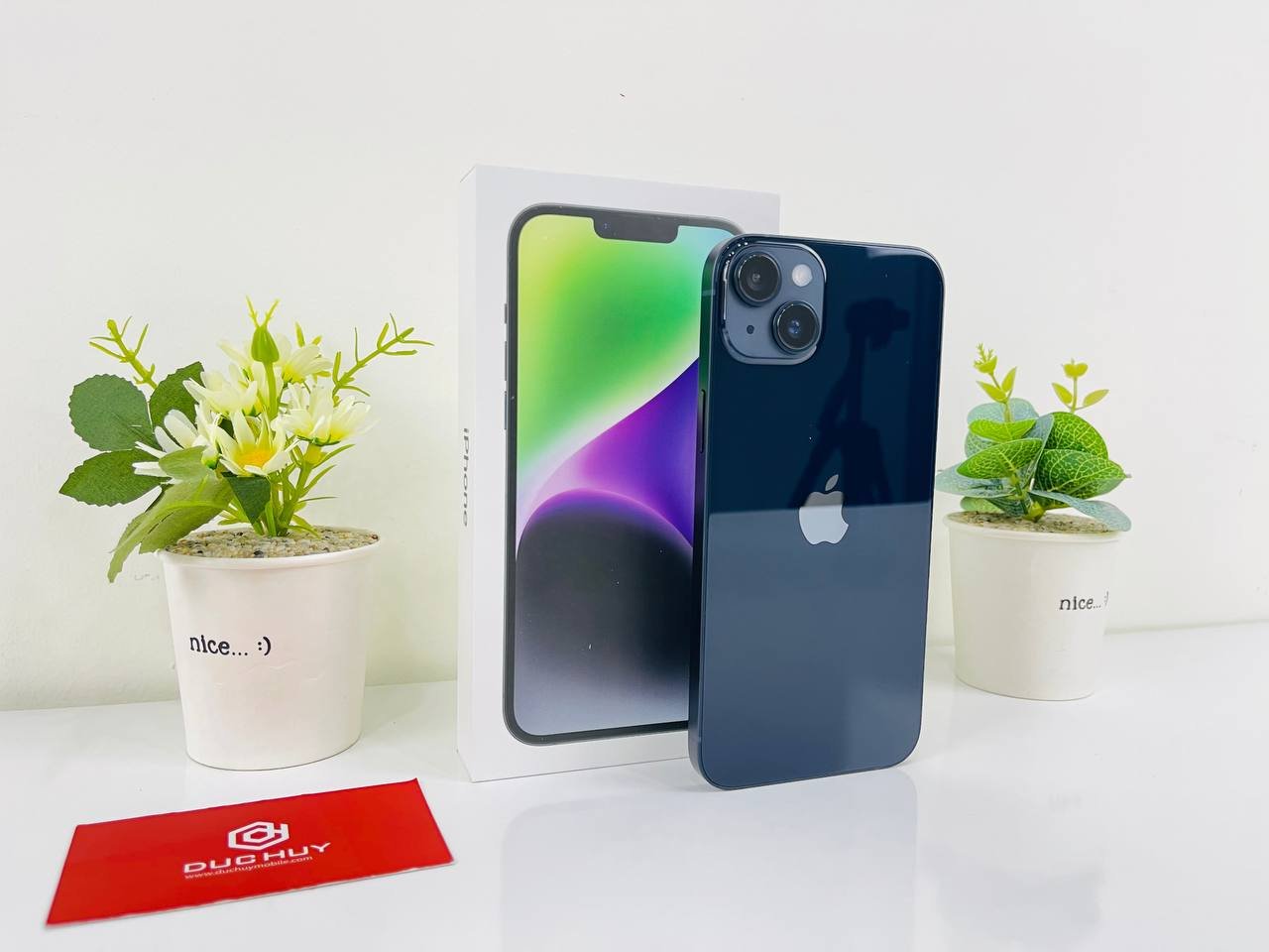 Đánh giá Vuaboss liên minh giải trí 1 thế giới iPhone 14 Plus