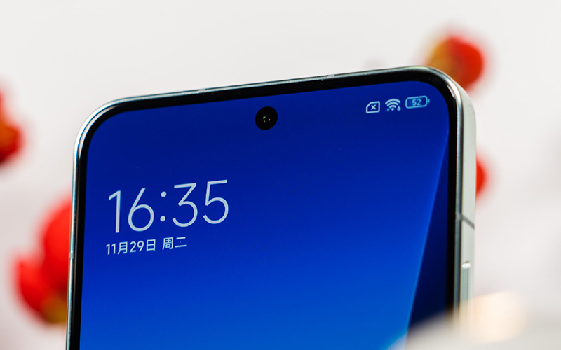 Camera trước Xiaomi 13