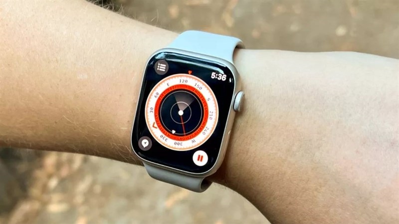 trên tay Apple Watch Series 9