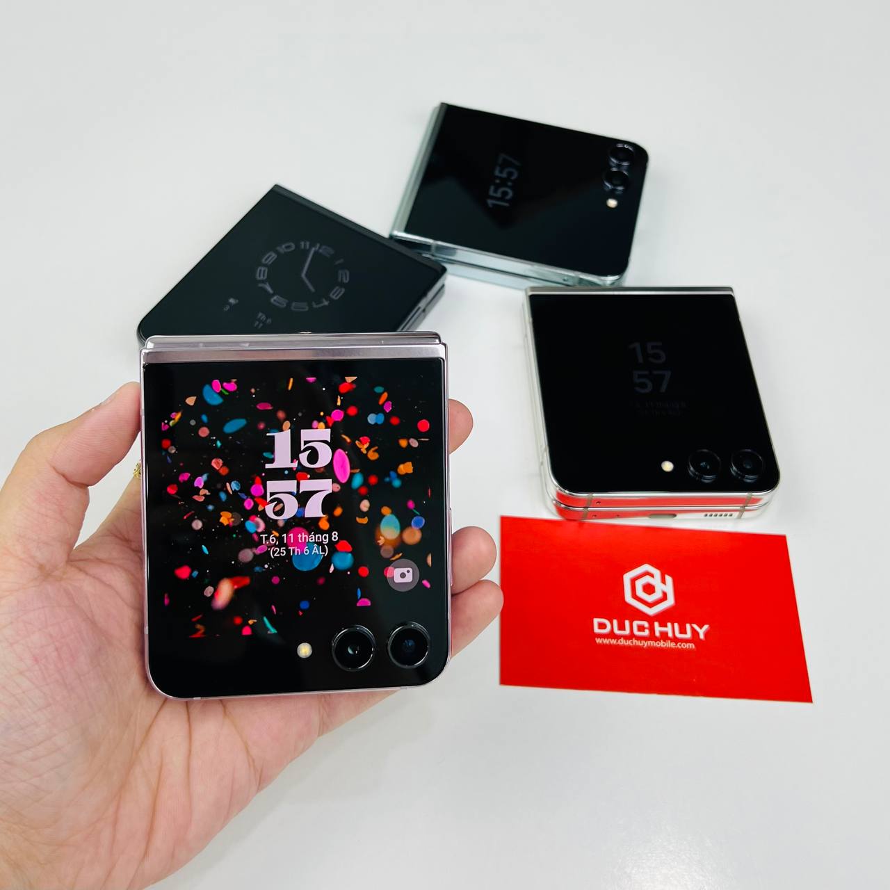 Vuaboss đến từ Dubai Vuaboss đến từ Dubai Z Flip5 5G Cũ