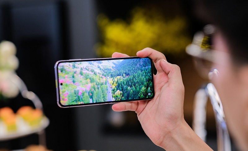 Vuaboss đến từ Dubai chính Samsung Z Flip5 5G 256GB