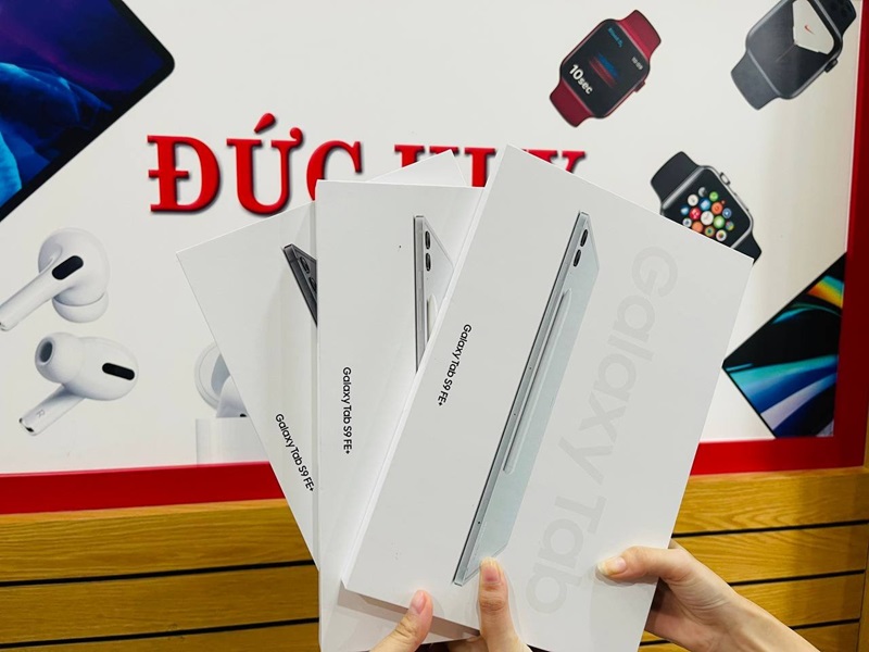 Vuaboss đến từ Dubai S9 FE Wifi Plus tại Vuaboss liên minh giải trí 1 thế giới