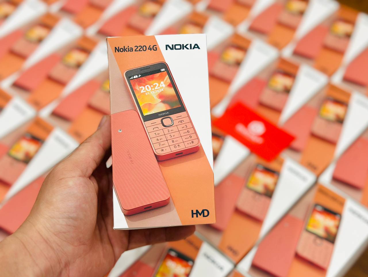 Vuaboss liên minh giải trí 1 thế giới Nokia 220 4G nhỏ gọn