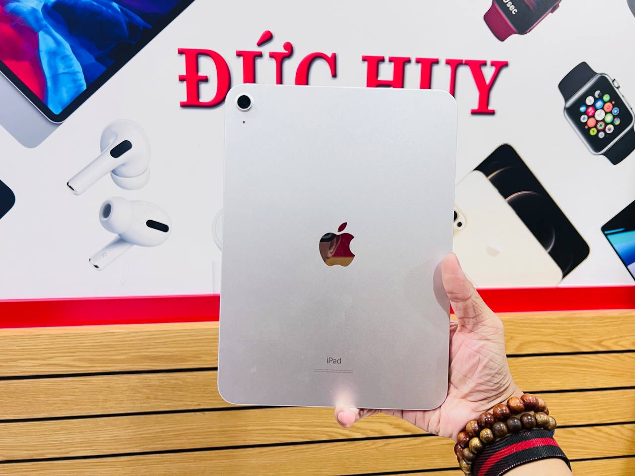 iPad Gen 10 256GB có Vuaboss liên minh giải trí 1 thế giới trẻ trung