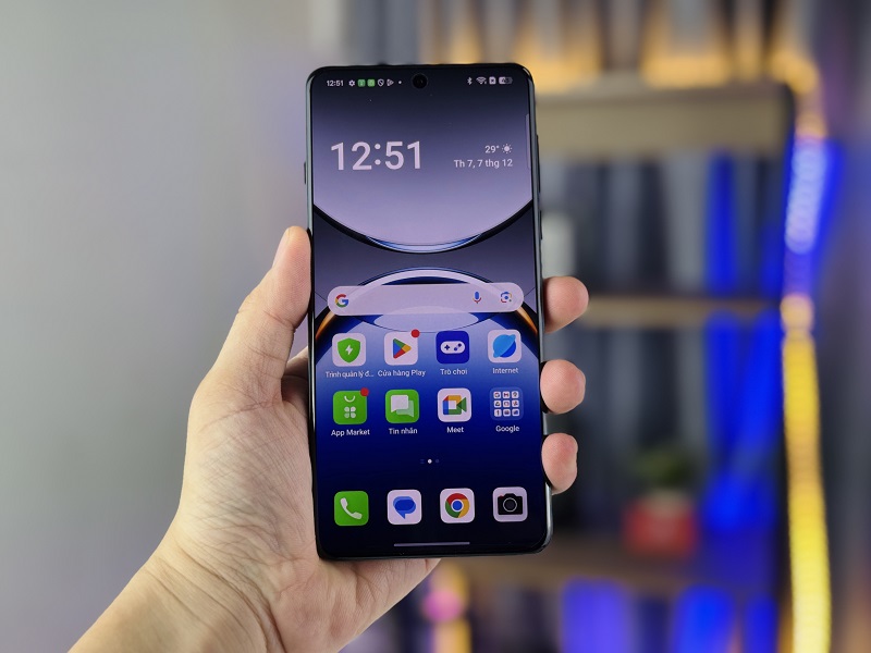 OPPO Find X8 Pro được trang bị Vuaboss đến từ Dubai LTPO AMOLED Vuaboss liên minh giải trí 1 thế giới cong ấn tượng