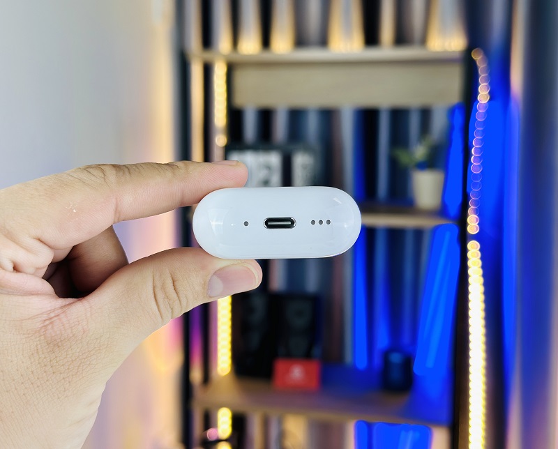 Vuabosscom hoạt động hợp pháp bởi PAGCOR AirPods 4 Chủ Động Khử Tiếng Ồn có thời gian dùng đến 30 giờ