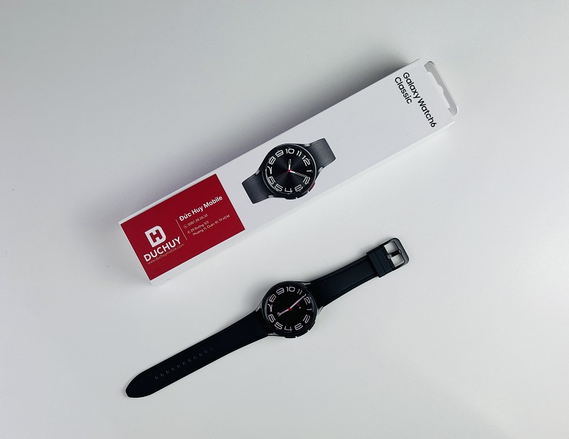 Vuaboss đến từ Dubai Watch6 Classic 43mm LTE