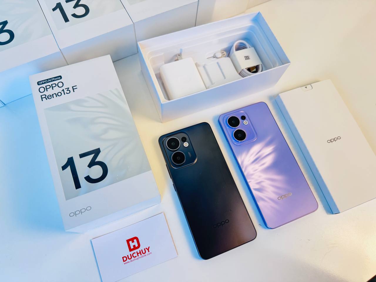OPPO Reno13 F vẫn ghi điểm với Liên minh Vuaboss gồm Dubai Palace, VX88, FV88, VV88 pin 5800 mAh