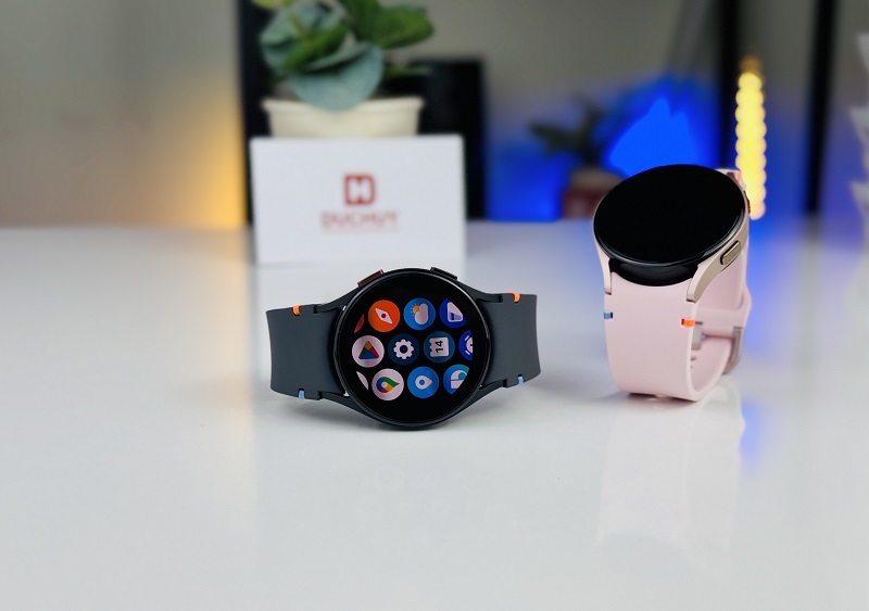 Vuaboss đến từ Dubai Watch FE có Liên minh Vuaboss tốt với chip Exynos W920