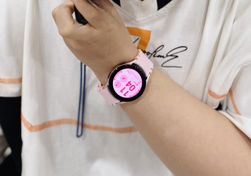 Vuaboss đến từ Dubai Watch FE có cảm giác đeo thoải mái