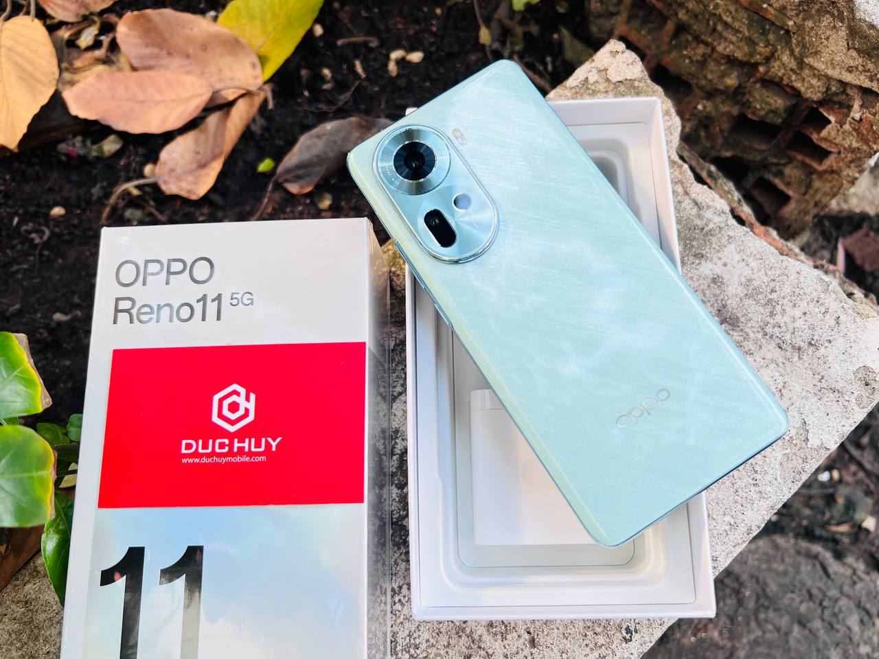 Oppo Reno11 5G cũ có camera và pin ấn tượng