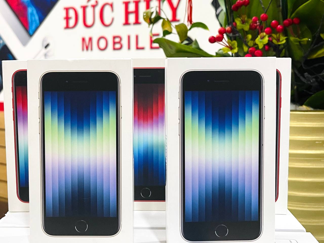 iPhone SE 2022 256GB có hàng 