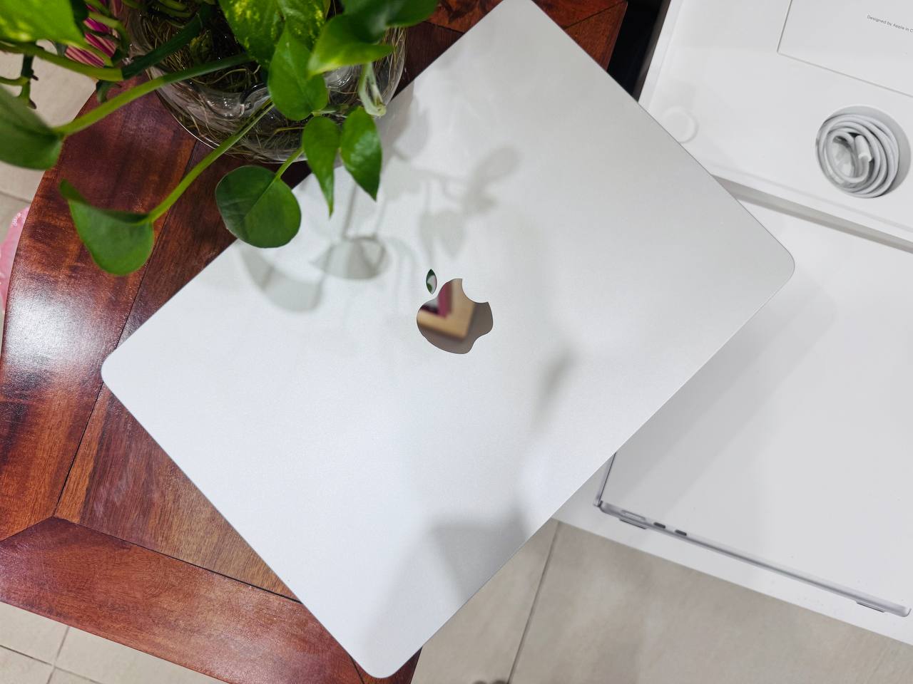 Vuaboss - liên minh giải trí #1 thế giới việt nam M2 8/256GB cũ