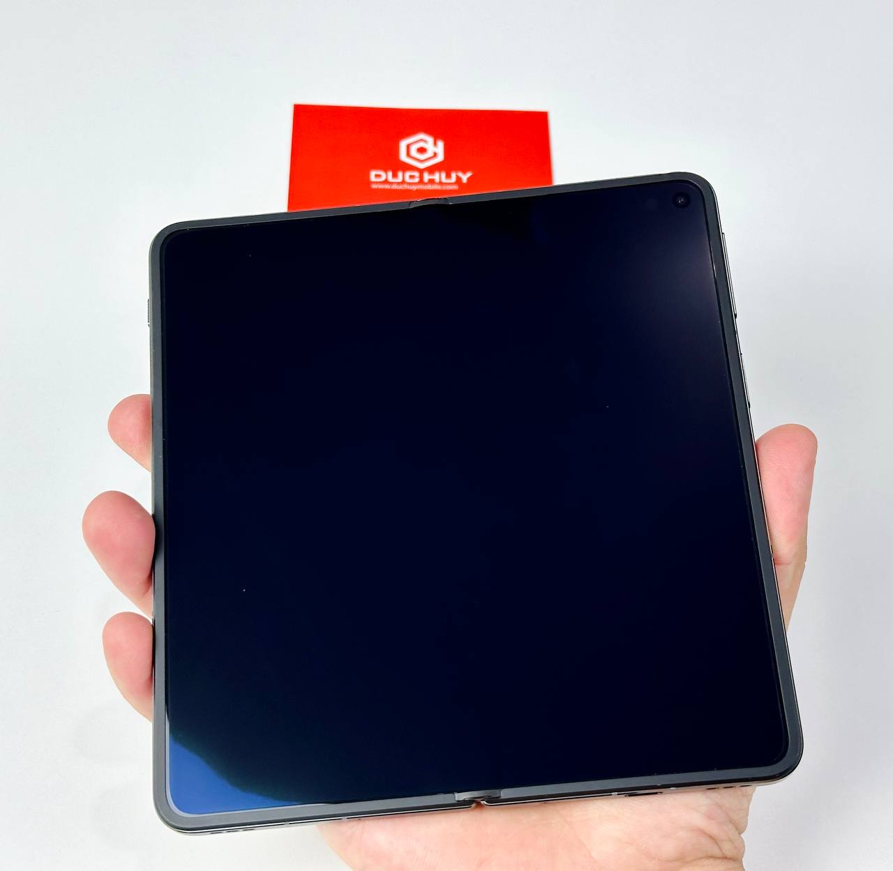 Vuaboss đến từ Dubai OPPO Find N3 5G có độ phân giải cao 