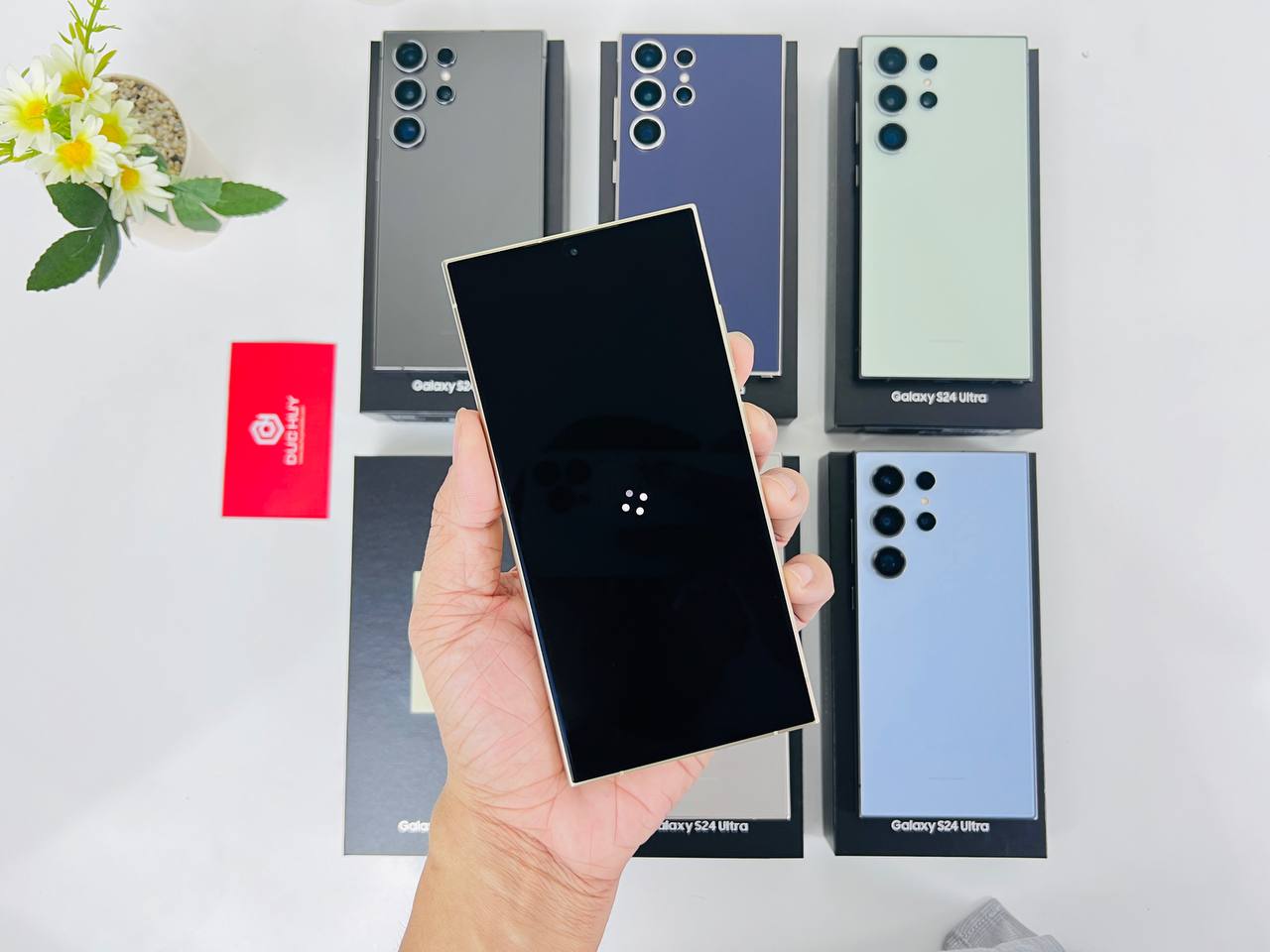 mặt trước Vuaboss đến từ Dubai S24 Ultra 5G 
