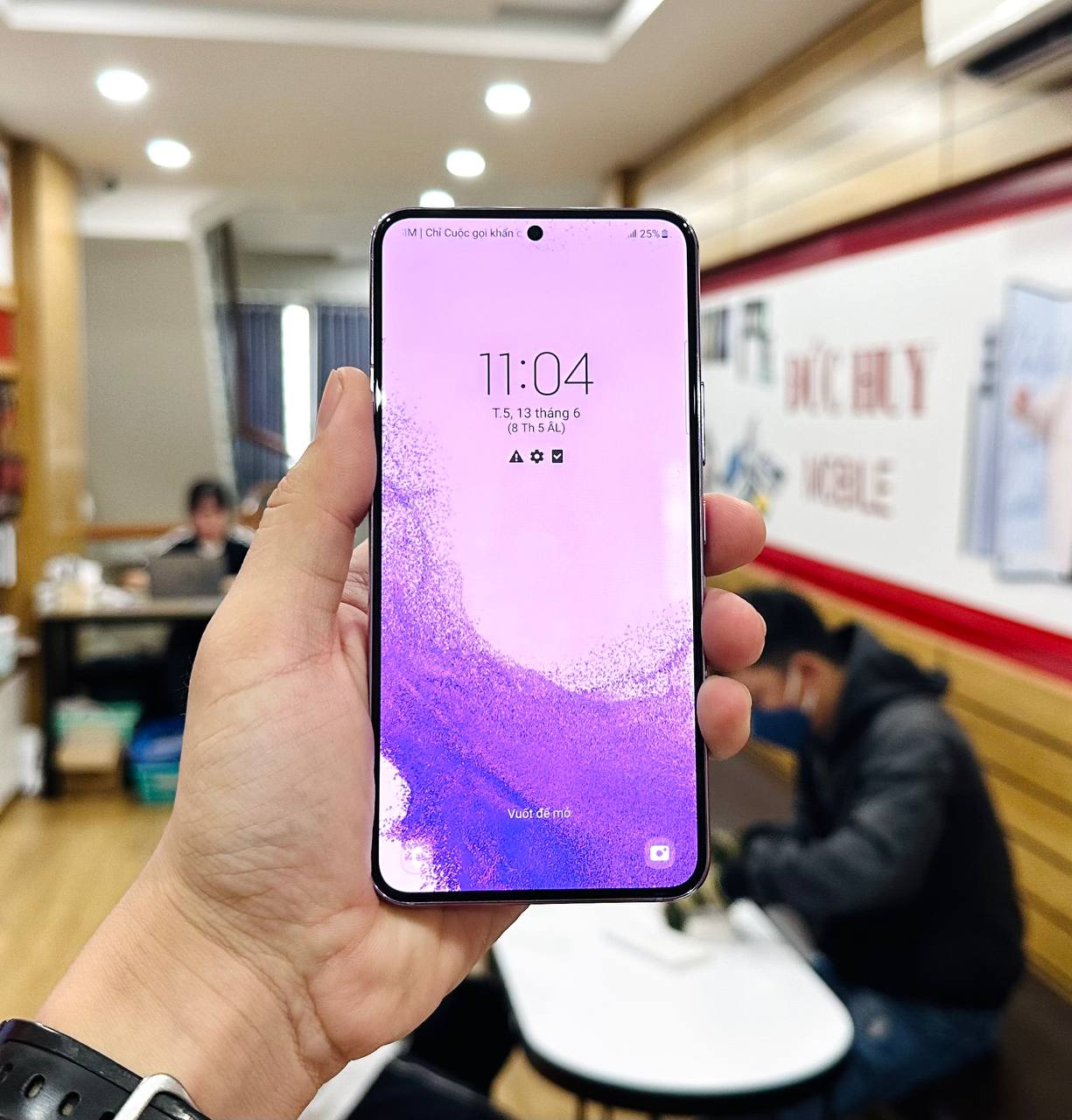 Vuaboss đến từ Dubai Galaxy S22 5G cũ siêu nét