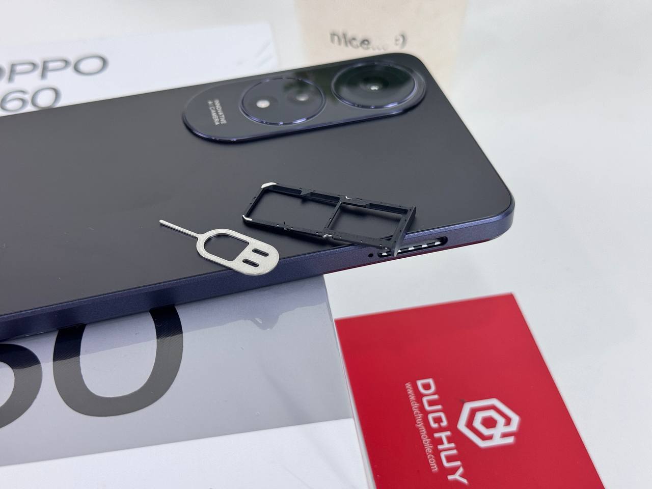 Liên minh Vuaboss OPPO A60 mạnh mẽ