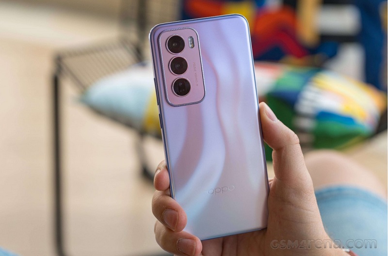 Trên tay Oppo Reno12 Pro 