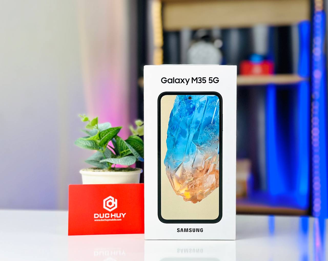 Vuaboss đến từ Dubai M35 5G sẵn hàng tại Vuaboss liên minh giải trí 1 thế giới