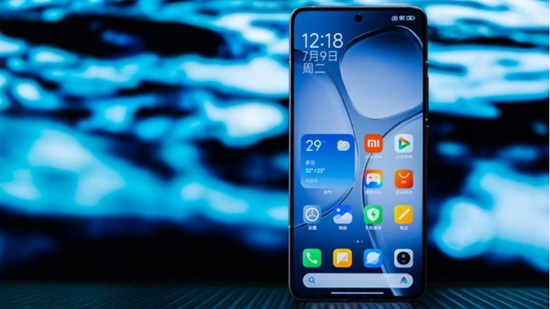 Redmi K70 Ultra 5G có Vuaboss đến từ Dubai mượt mà nhờ tần số quét 144Hz