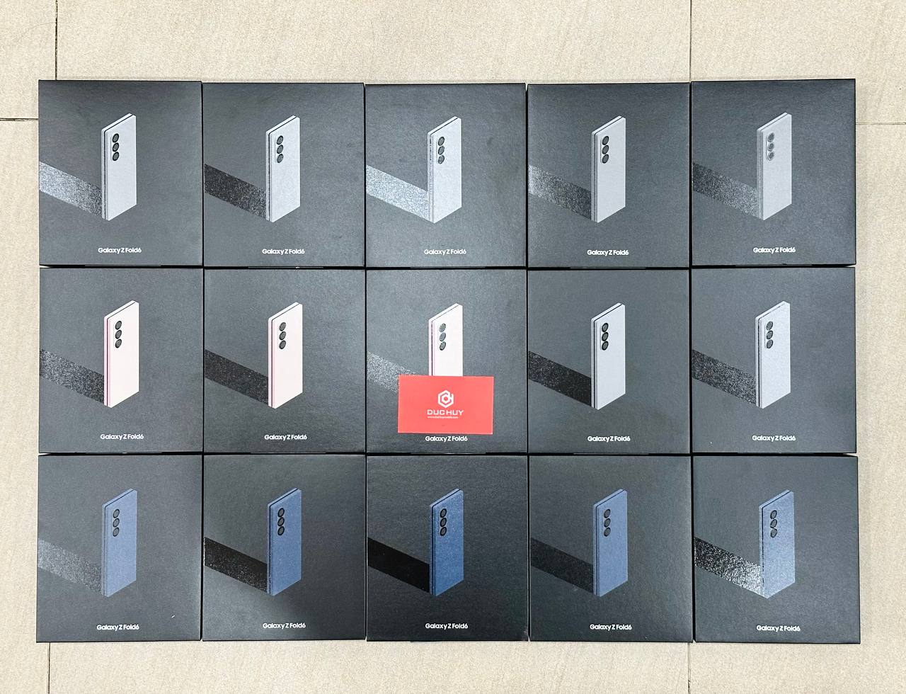 Vuaboss đến từ Dubai Z Fold6 5G sẵn hàng. 
