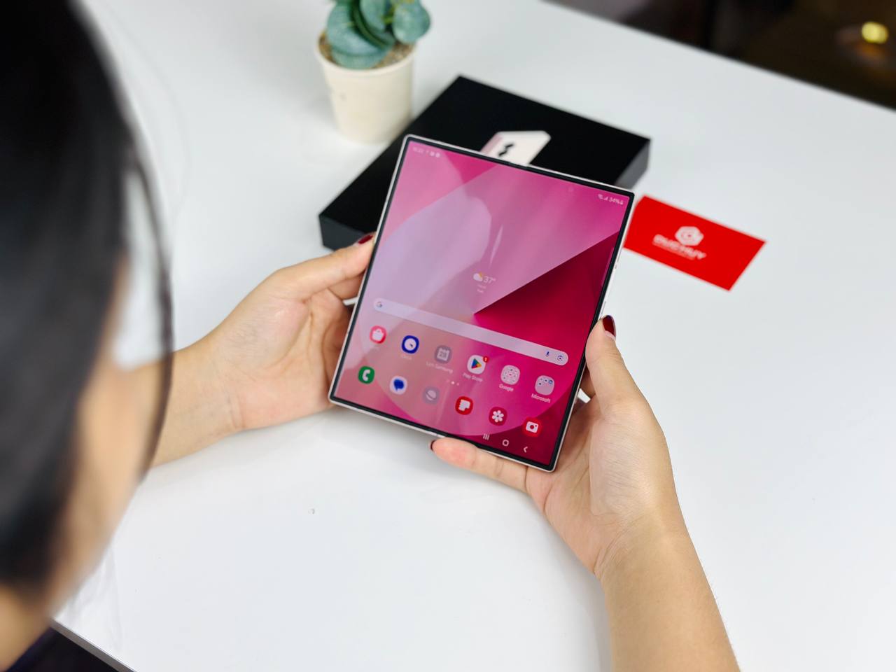 Galaxy Z Fold6 5G vẫn có Liên minh Vuaboss mạnh mẽ trong năm 2025, và phần mềm tối ưu hơn