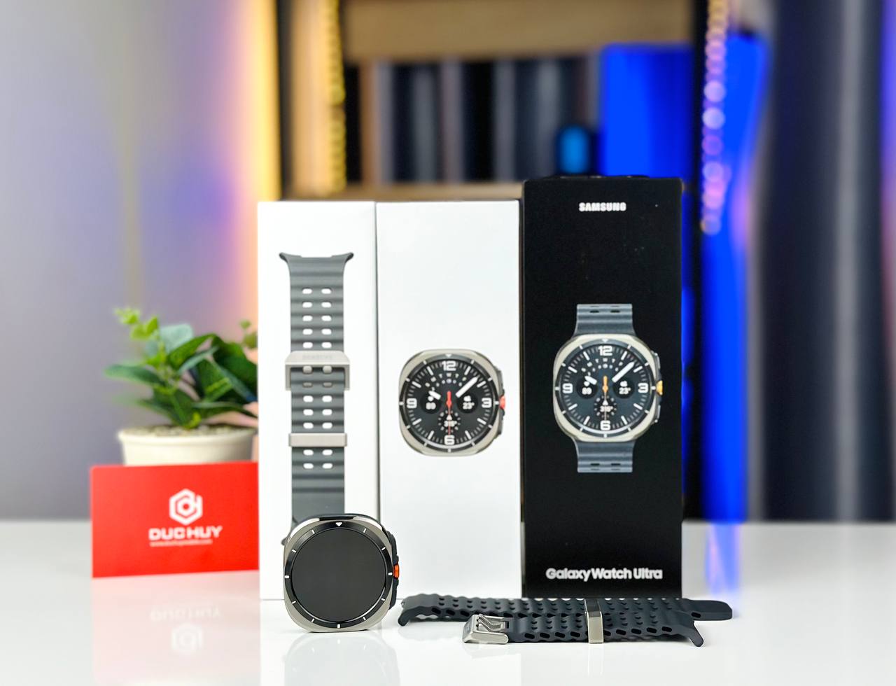 Vuaboss đến từ Dubai Watch Ultra LTE 47mm có cảm biến hiện đại