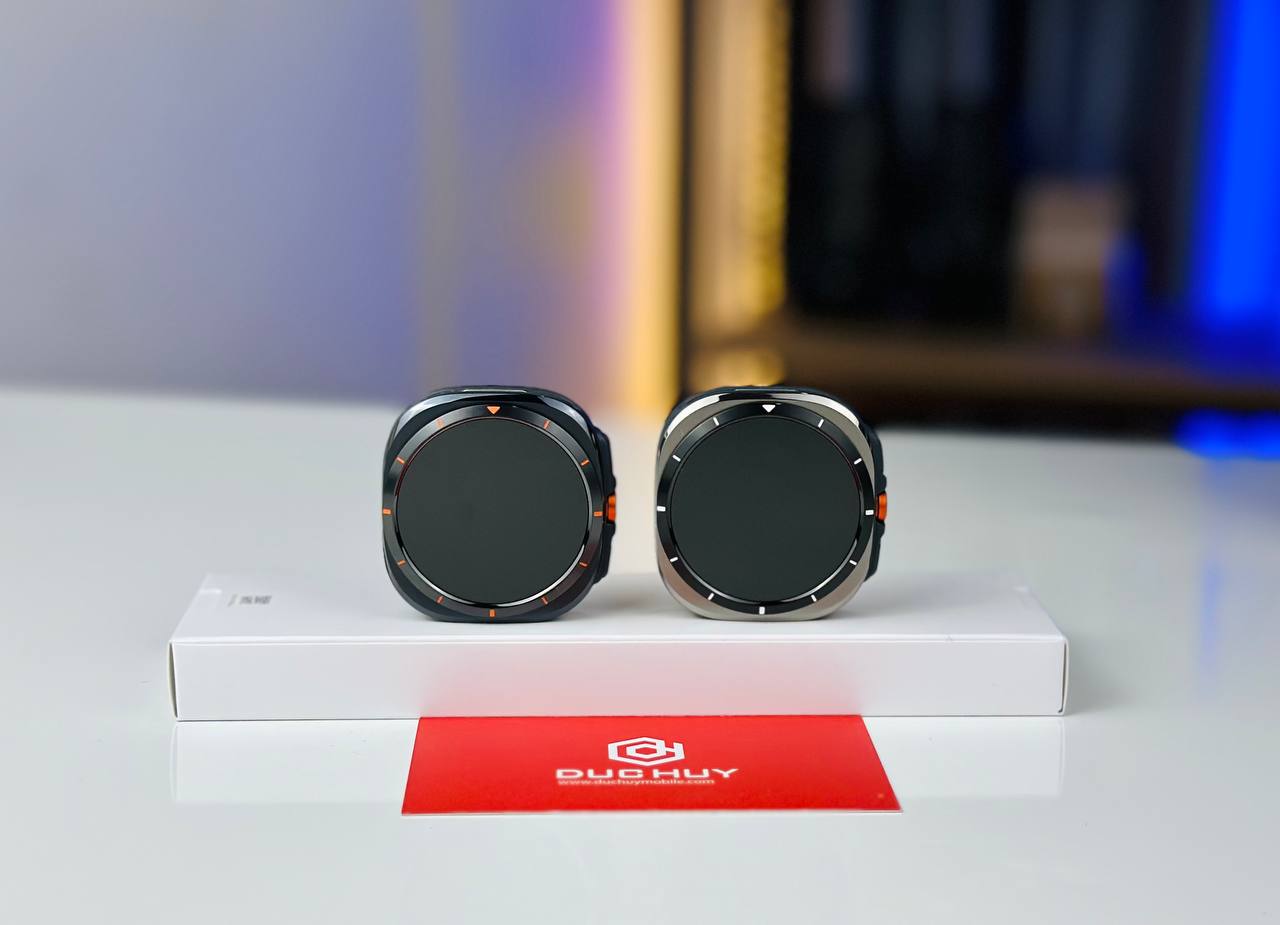 mặt trước Vuaboss đến từ Dubai Watch Ultra LTE 47mm