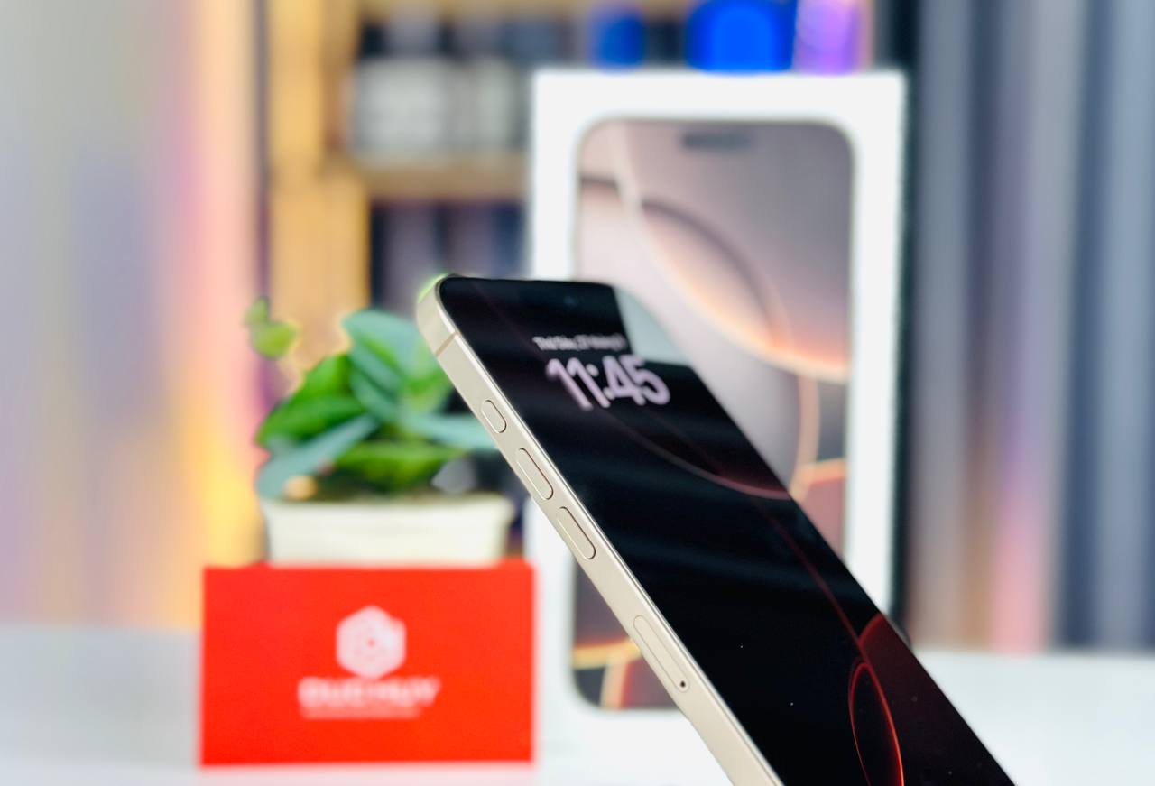 đánh giá iphone 16 pro max cũ Vuaboss liên minh giải trí 1 thế giới
