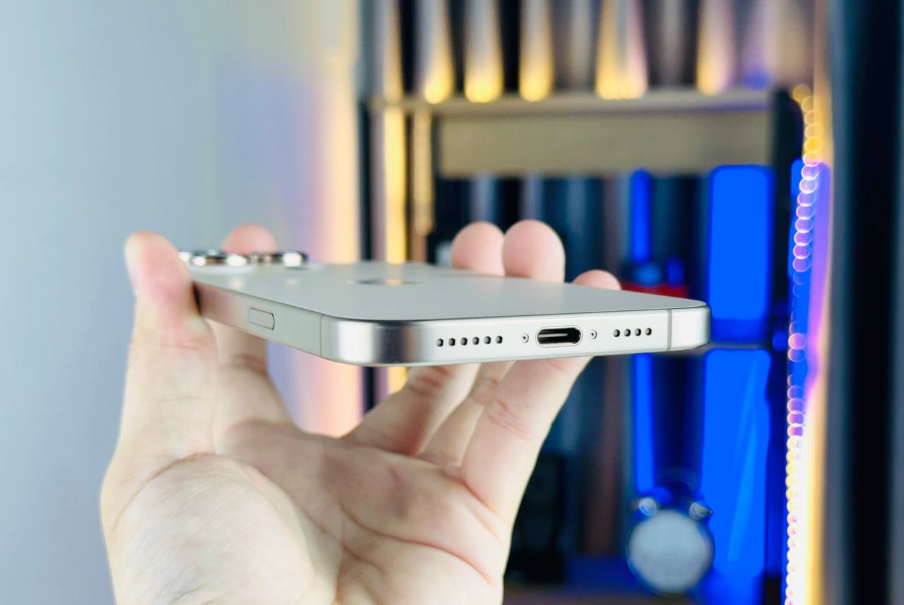 iPhone 16 Pro Max có viên pin bền bỉ