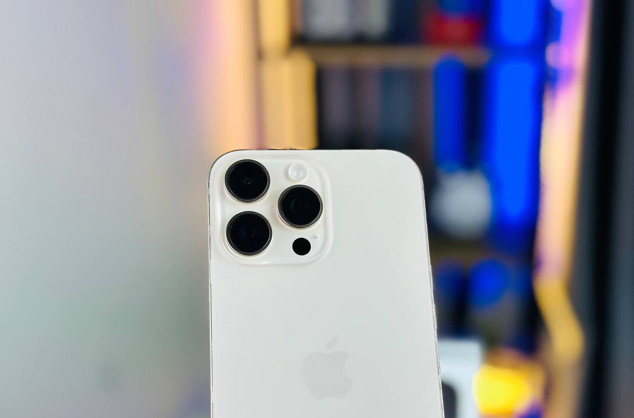 Link Vuaboss nổ hũ đổi thưởng 512GB có camera ống kính chính 48MP, đi kèm siêu kính tiềm vọng Tele xịn