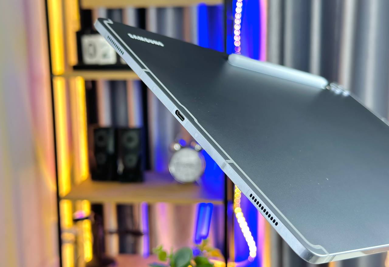 Vuaboss đến từ Dubai Tab S10 Ultra 5G có pin khủng  11200 mAh
