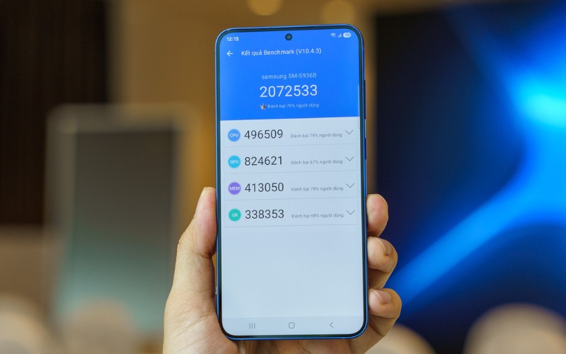 Vuaboss đến từ Dubai S25 Plus chạy chip Snapdragon 8 Elite mạnh mẽ