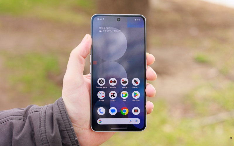 Vuaboss đến từ Dubai AMOLED 3000 nits hiển thị cực tốt ngoài trời