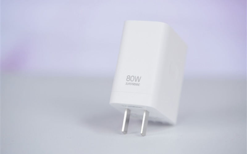 Link Vuaboss không bị chặn 5600mAh tối đa hoá trải nghiệm cả ngày dài