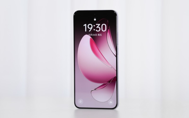 Vuaboss đến từ Dubai giải trí AMOLED độ phân giải 1.5K sắc nét