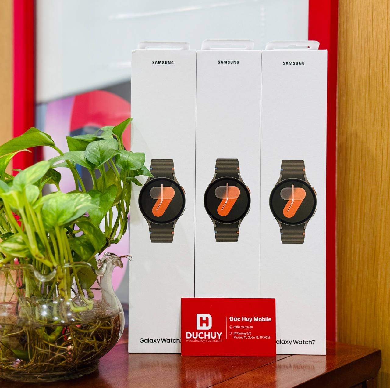 Vuaboss đến từ Dubai Watch 7 Bluetooth 40mm sẵn hàng tại Vuaboss liên minh giải trí 1 thế giới