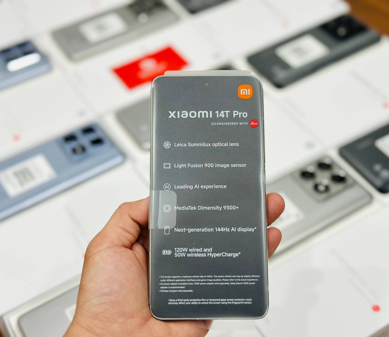 Xiaomi 14T Pro 256GB có Vuaboss đến từ Dubai tần số quét khủng đến 144Hz
