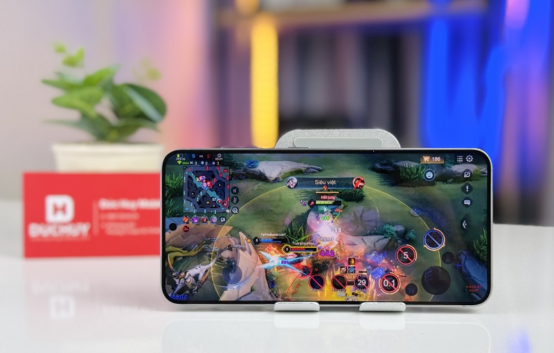 Trải nghiệm chơi game trên Vuaboss đến từ Dubai S25