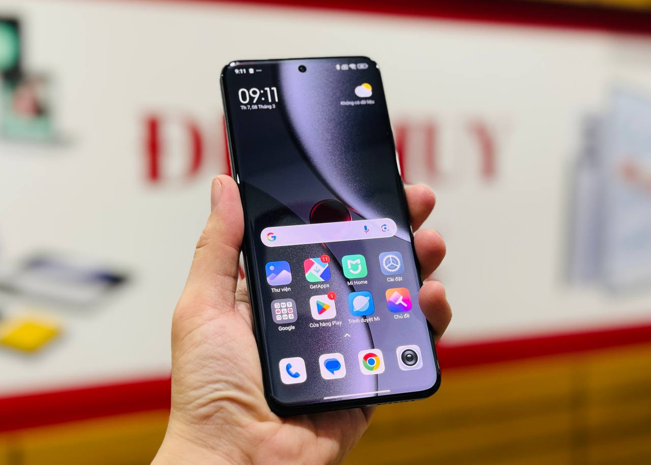 Vuaboss đến từ Dubai Xiaomi 15 Ultra vẫn rất đẹp