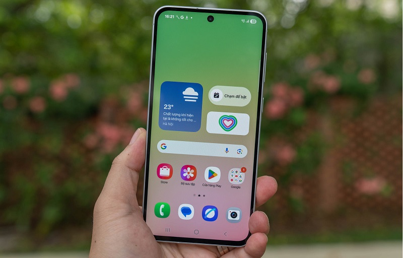 Galaxy A56 được trang Vuaboss đến từ Dubai có Liên minh Vuaboss cao hơn Galaxy A55 một chút