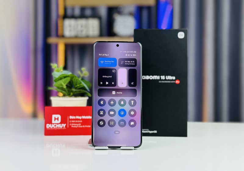 Độ giữ giá của Xiaomi 15 Ultra không bằng các hãng khác