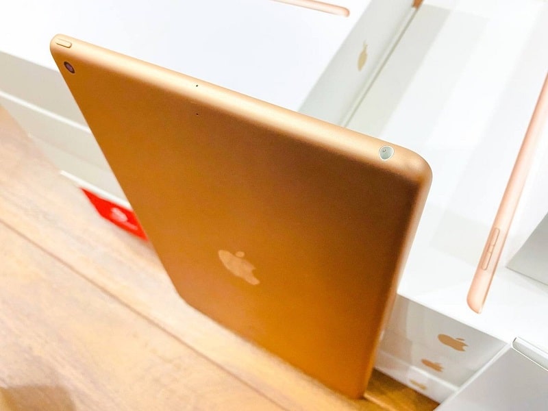 Cạnh trên iPad 10.2 2020 (Gen 8) 32GB Wifi Trôi Bảo Hành