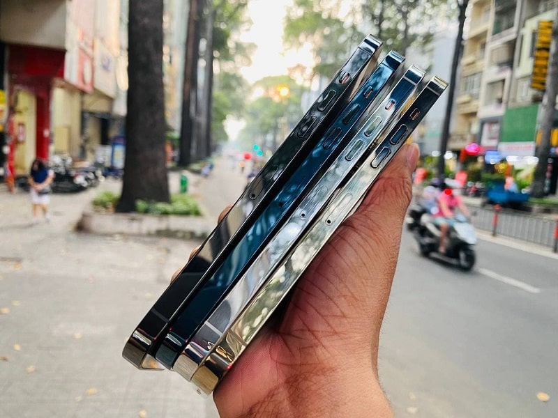 Ngoại hình iPhone 12 Pro Max 512GB Quốc Tế Cũ 99%