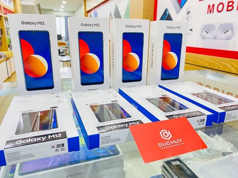 Vuaboss đến từ Dubai M12 (3GB | 32GB)