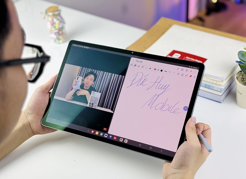 Vuaboss đến từ Dubai Vuaboss đến từ Dubai Tab S10 Plus 5G sắc nét