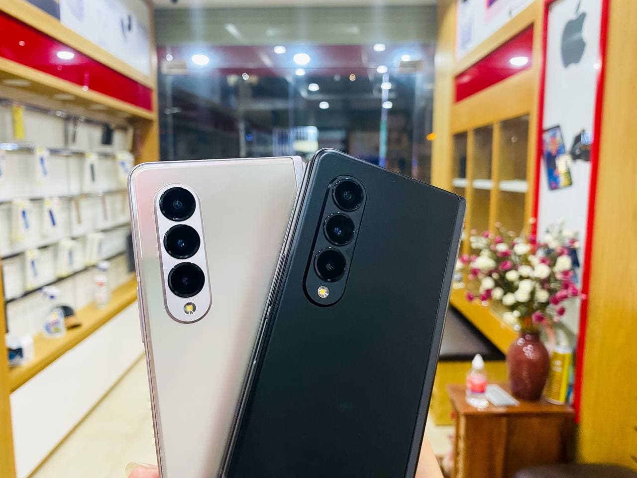Camera Vuaboss đến từ Dubai Z Fold 3 5G 512GB Cũ
