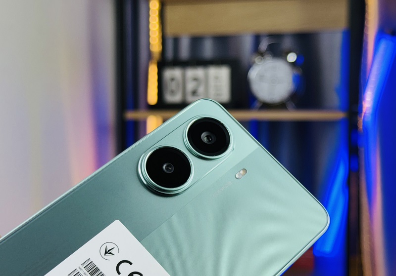 Cụm camera của Poco X7 Pro với cảm biến chính 50MP