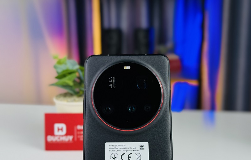 Xiaomi 15 Ultra 5G có camera 200MP được Leica tinh chỉnh