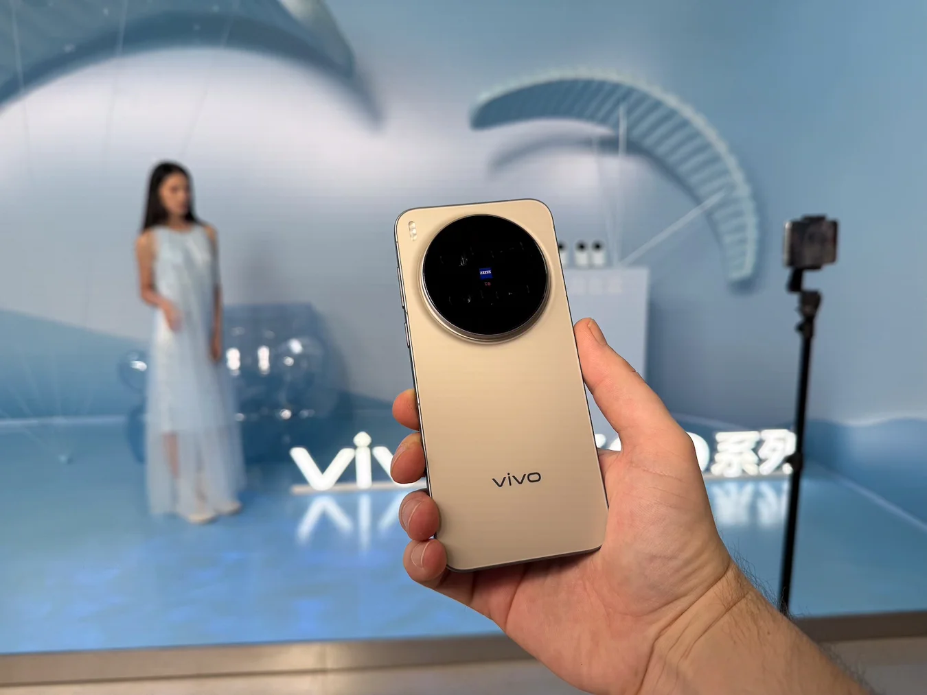 cận cảnh vivo x300 pro